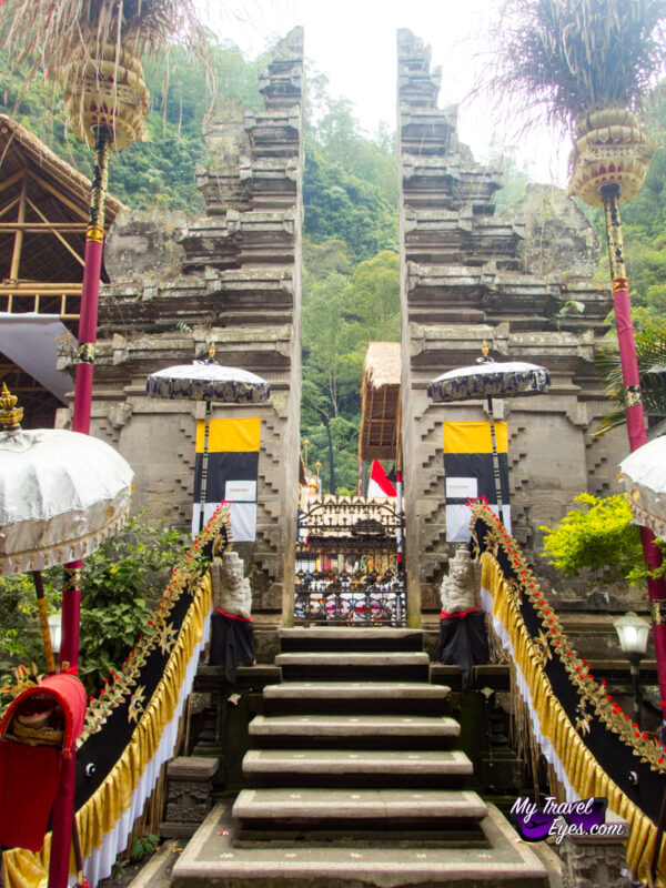 Temple Pura Hulundanu Batur